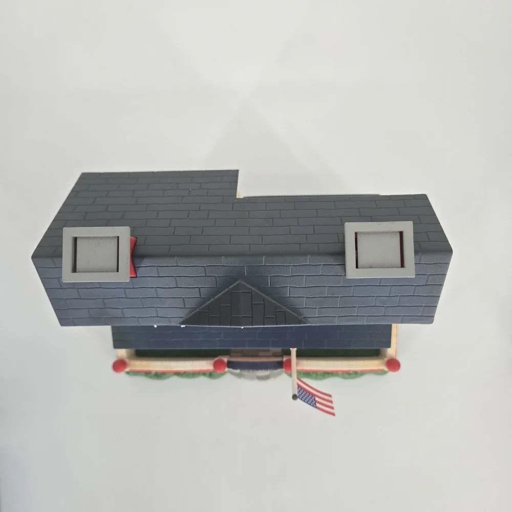 Avon 4th of July Patriotic Lighted Fiber Optic American House Complete